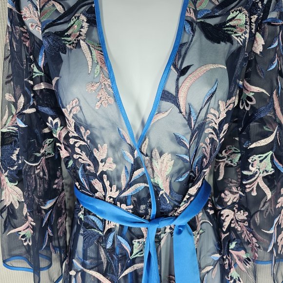 Shannon Cover Up from Rya all over embroidered netting XS/S M/L Vibrant Blue NWT - Picture 2 of 9